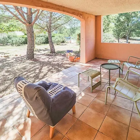 3 Bedroom In * Fouzilhon